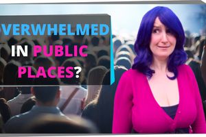 CHALLENGING my ANXIETY: Panic in a Crowd (NZ's Comic-con)